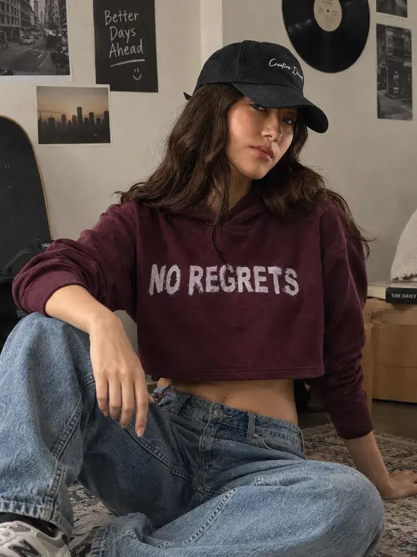 NO Regret Cropped Hoodie view 3